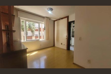 Sala de kitnet/studio para alugar com 1 quarto, 34m² em Cidade Baixa, Porto Alegre