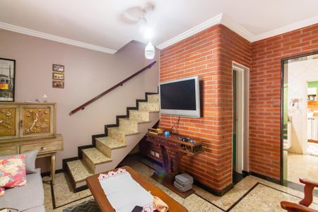 Sala de casa de condomínio à venda com 2 quartos, 150m² em São Pedro, Osasco