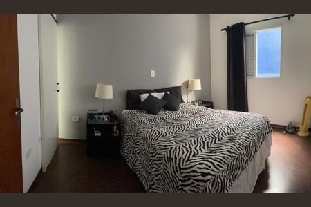 Casa à venda com 3 quartos, 123m² em Vila Claudio, Santo André