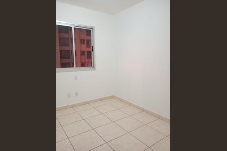 Quarto de apartamento para alugar com 3 quartos, 65m² em Vila Cruzeiro do Sul, Aparecida de Goiânia