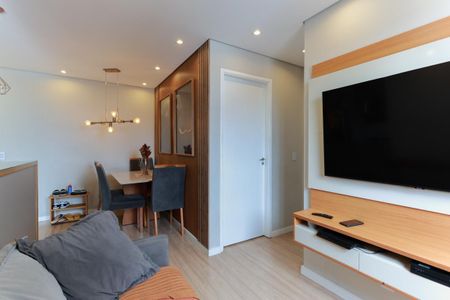 Sala de apartamento para alugar com 2 quartos, 42m² em Vila Nova Cachoeirinha, São Paulo