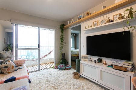 Sala de apartamento à venda com 2 quartos, 50m² em Guaiauna, São Paulo