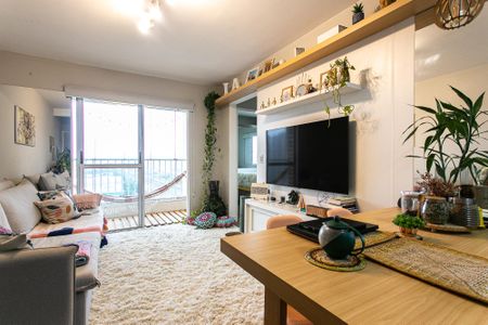Sala de apartamento à venda com 2 quartos, 50m² em Guaiauna, São Paulo