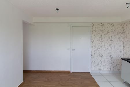 Sala de apartamento para alugar com 2 quartos, 41m² em Jardim Helian, São Paulo