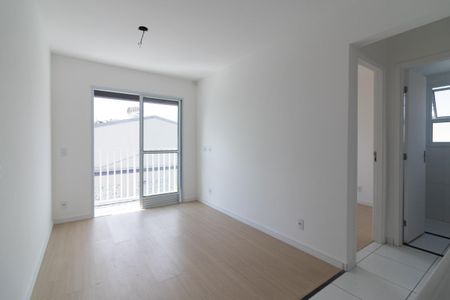 Sala de apartamento para alugar com 2 quartos, 39m² em Jardim Maringa, São Paulo