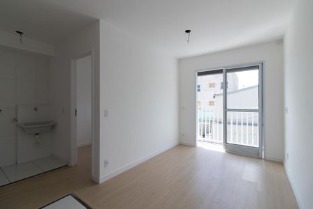 Sala de apartamento para alugar com 2 quartos, 39m² em Jardim Maringa, São Paulo