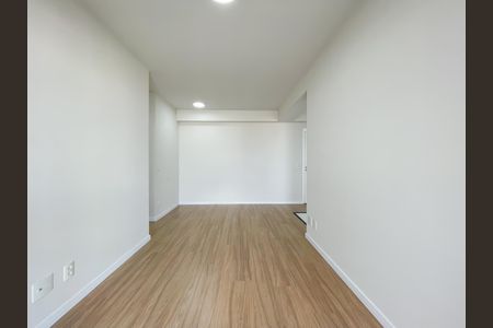 Sala de apartamento para alugar com 2 quartos, 67m² em Centro, Osasco