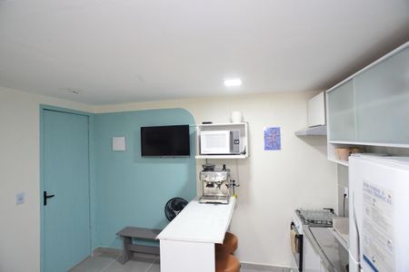 Sala de casa para alugar com 2 quartos, 40m² em Barra da Tijuca, Rio de Janeiro