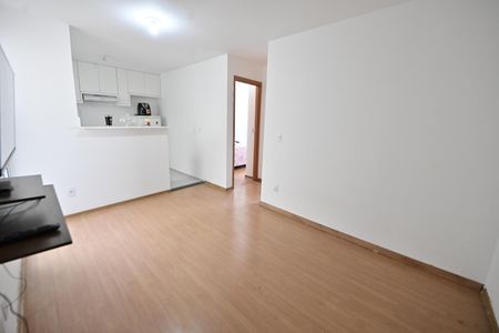 Apartamento para alugar com 2 quartos, 56m² em Residencial Monte Carlo, Goiânia