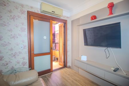 Sala de apartamento à venda com 1 quarto, 45m² em Azenha, Porto Alegre