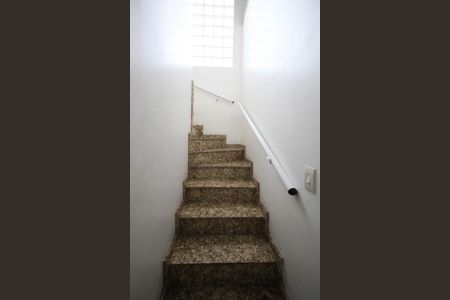 Casa à venda com 5 quartos, 175m² em Vila Inah, São Paulo