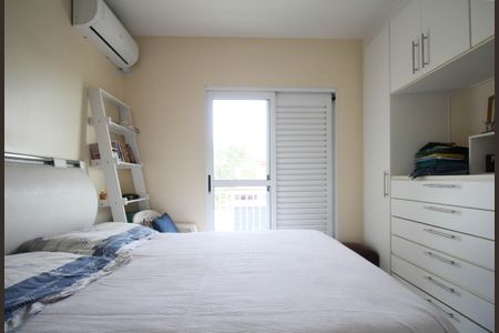 Casa à venda com 5 quartos, 175m² em Vila Inah, São Paulo