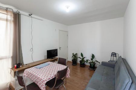 Sala de apartamento para alugar com 2 quartos, 52m² em Bom Jesus, Contagem