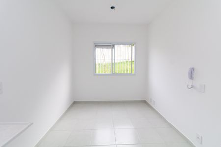 Sala-Cozinha de apartamento para alugar com 2 quartos, 2m² em Guaianases, São Paulo