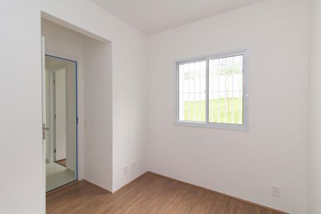 Quarto 1 de apartamento para alugar com 2 quartos, 2m² em Guaianases, São Paulo