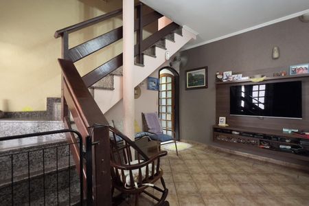 Sala de casa à venda com 4 quartos, 180m² em Vila das Palmeiras, Guarulhos