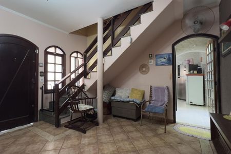 Sala de casa à venda com 4 quartos, 180m² em Vila das Palmeiras, Guarulhos