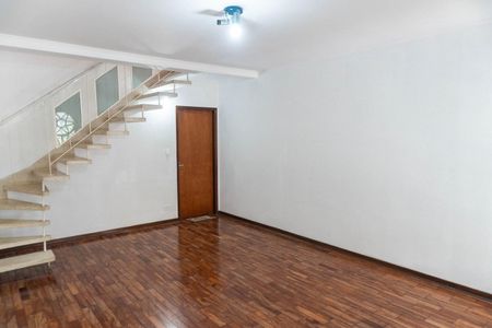 Sala de casa à venda com 2 quartos, 175m² em Vila Mira, São Paulo