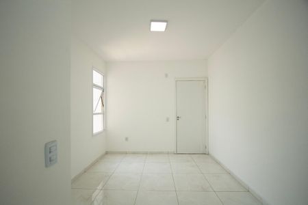 Apartamento para alugar com 2 quartos, 42m² em Aparecidinha, Sorocaba