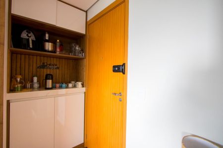 Sala de apartamento à venda com 1 quarto, 43m² em Sumarezinho, Santo André