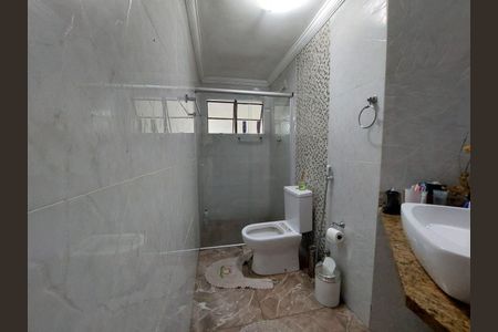 Foto 09 de casa à venda com 4 quartos, 346m² em Bairro da Glória, Contagem