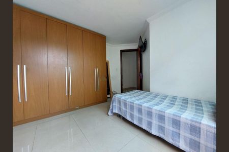 Foto 12 de casa à venda com 4 quartos, 346m² em Bairro da Glória, Contagem