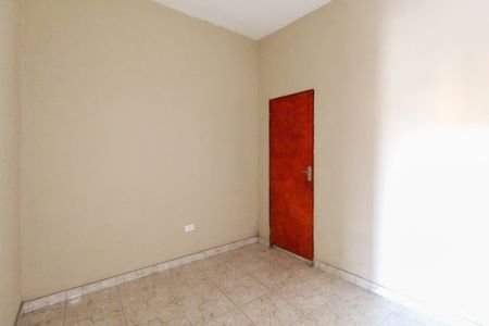 Quarto de casa para alugar com 1 quarto, 140m² em Chácara Coqueiro, Itaquaquecetuba