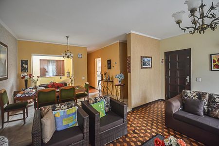 Sala de casa à venda com 3 quartos, 206m² em Vila Dusi, São Bernardo do Campo