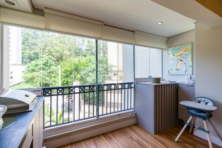 Apartamento à venda com 2 quartos, 77m² em Vila Suzana, São Paulo