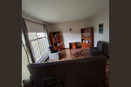 Foto 13 de casa à venda com 3 quartos, 160m² em Vila Romano, São Paulo