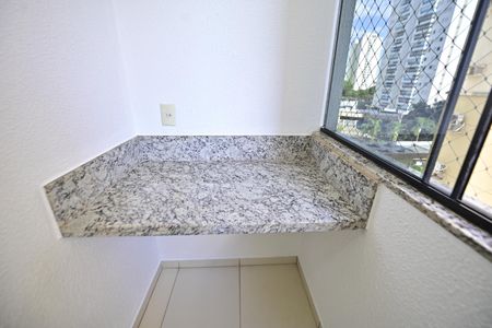 Varanda Sala de apartamento para alugar com 2 quartos, 63m² em Residencial Eldorado, Goiânia