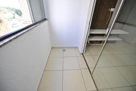 Varanda Sala de apartamento para alugar com 2 quartos, 63m² em Residencial Eldorado, Goiânia