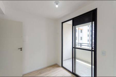 Sala de apartamento para alugar com 2 quartos, 34m² em Moinho Velho, São Paulo