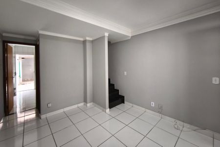 Sala de casa de condomínio à venda com 2 quartos, 72m² em Jardim Novo Campos Eliseos, Campinas