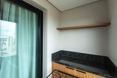 Sacada de apartamento para alugar com 1 quarto, 44m² em Bosque, Campinas