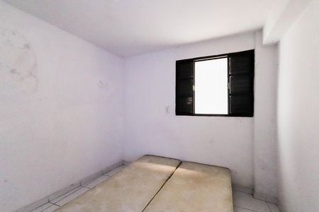 Quarto de casa para alugar com 1 quarto, 50m² em Jardim Estela Mari, Cotia