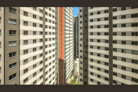 Vista da Sala de apartamento para alugar com 2 quartos, 42m² em Usina Piratininga, São Paulo