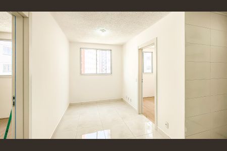 Sala de apartamento para alugar com 2 quartos, 42m² em Usina Piratininga, São Paulo