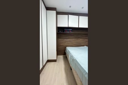 Quarto de apartamento para alugar com 2 quartos, 55m² em Vila Mogilar, Mogi das Cruzes