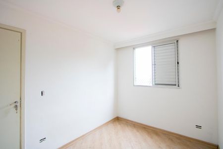 Quarto 2 de apartamento para alugar com 2 quartos, 45m² em Parque Sao Vicente, Santo André