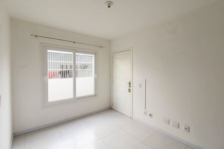 Sala de casa de condomínio à venda com 2 quartos, 89m² em Centro, Canoas