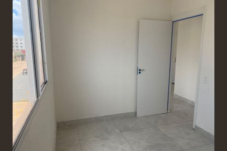 Apartamento à venda com 2 quartos, 48m² em Residencial Vale dos Sonhos, Goiânia