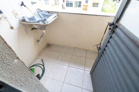 Área de Serviço de apartamento para alugar com 2 quartos, 42m² em Cosmos, Rio de Janeiro