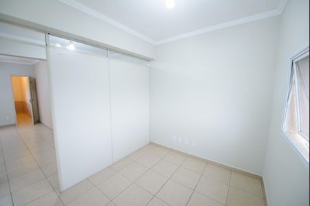 Quarto 1 de apartamento para alugar com 2 quartos, 80m² em Vila Jaboticabeira, Taubaté