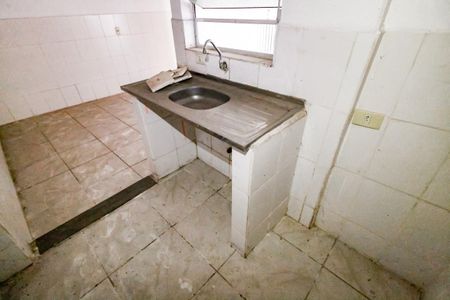 Cozinha de casa para alugar com 1 quarto, 40m² em Jardim Boa Vista (zona Oeste), São Paulo