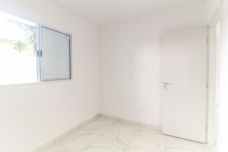 Quarto 1 de apartamento para alugar com 2 quartos, 56m² em Cidade Líder, São Paulo