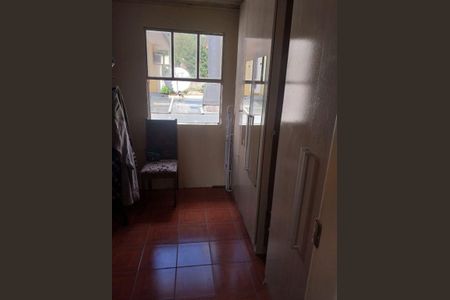Quarto 2 de casa de condomínio para alugar com 2 quartos, 60m² em Costa E Silva, Porto Alegre