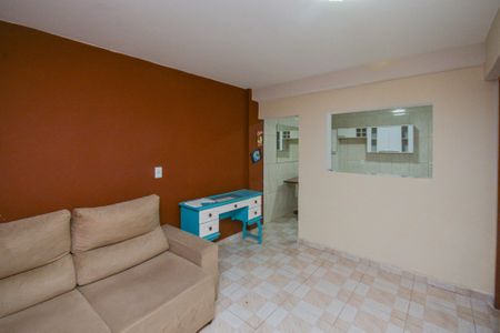 Quarto de casa para alugar com 1 quarto, 52m² em Jardim Rosa Maria, São Paulo