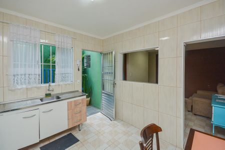 Cozinha de casa para alugar com 1 quarto, 52m² em Jardim Rosa Maria, São Paulo