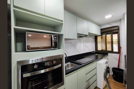 Cozinha de kitnet/studio para alugar com 1 quarto, 35m² em Saco dos Limões, Florianópolis